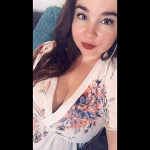 Meet your Posher, Stefanie